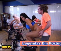 Personal trainer tarado comeu a sua aluna gostosa durante a aula de spinning